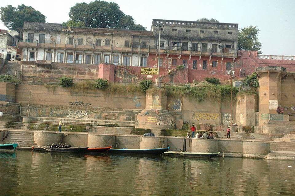 مبيت وإفطار فاراناسي Panchkote Raj Ganges المظهر الخارجي الصورة